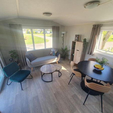 Gezellig Chalet Op Een Prachtige Plek In Drenthe Met Vrij Uitzicht Βίλα Tynaarlo Εξωτερικό φωτογραφία